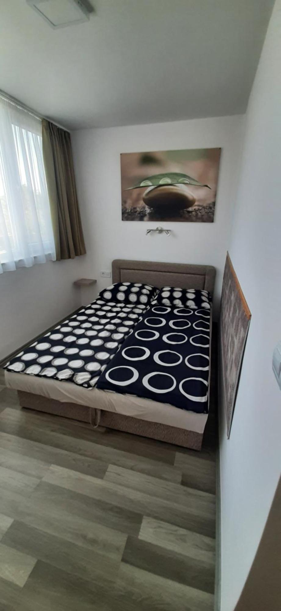 Ancsi Apartmanhaz Балатонлелле Екстер'єр фото