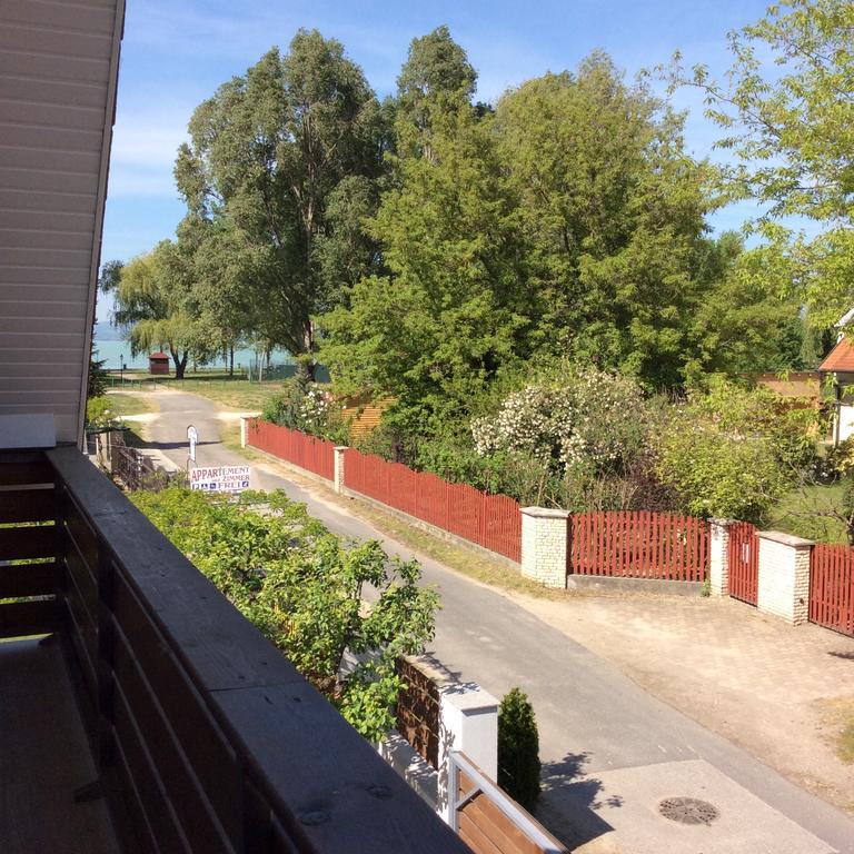 Ancsi Apartmanhaz Балатонлелле Екстер'єр фото